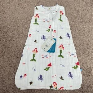 Little unicorn muslin sleep bag 0-6 months